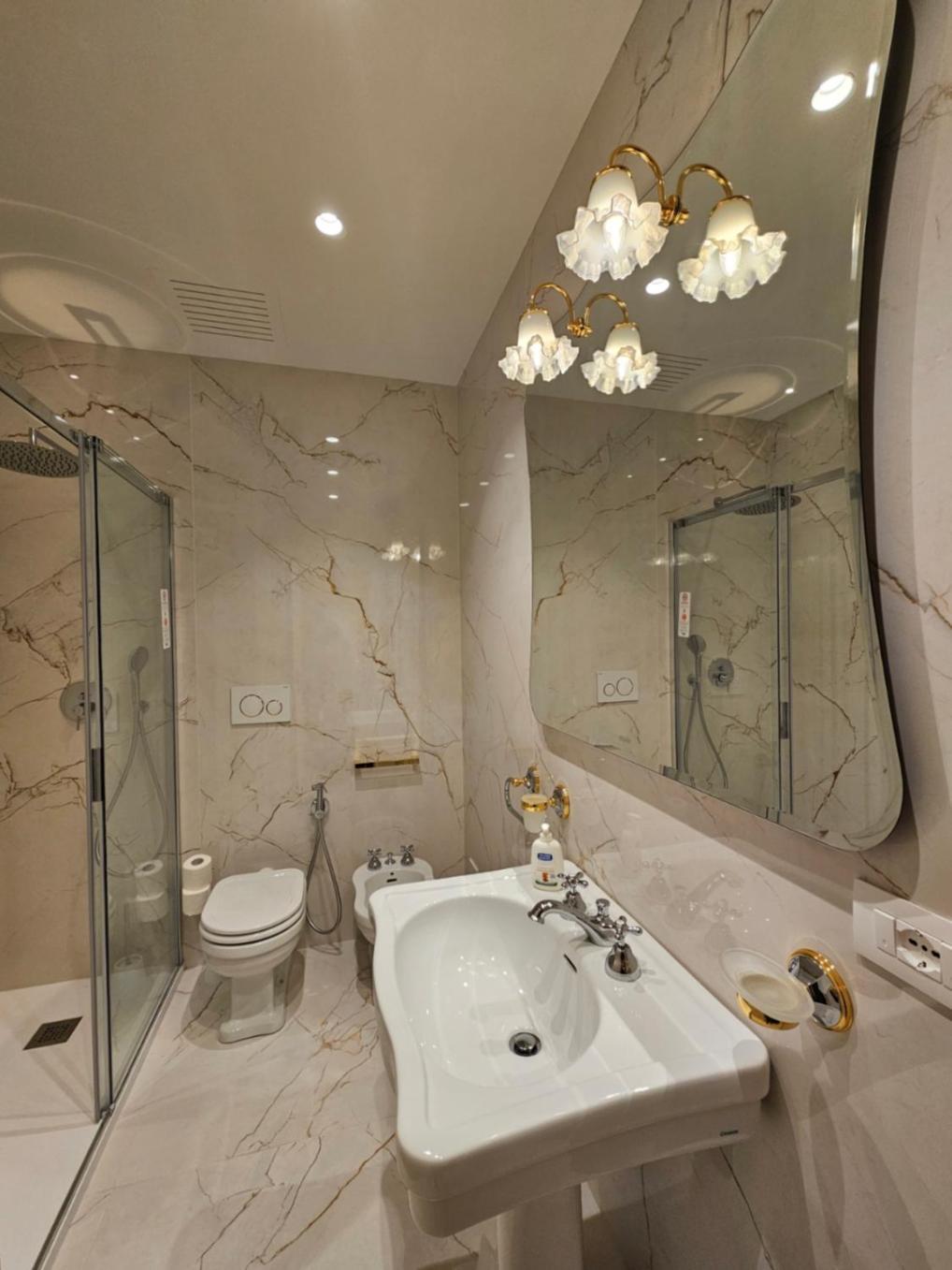 L'Atelier Du Temps - Charme Apartment Аоста Экстерьер фото