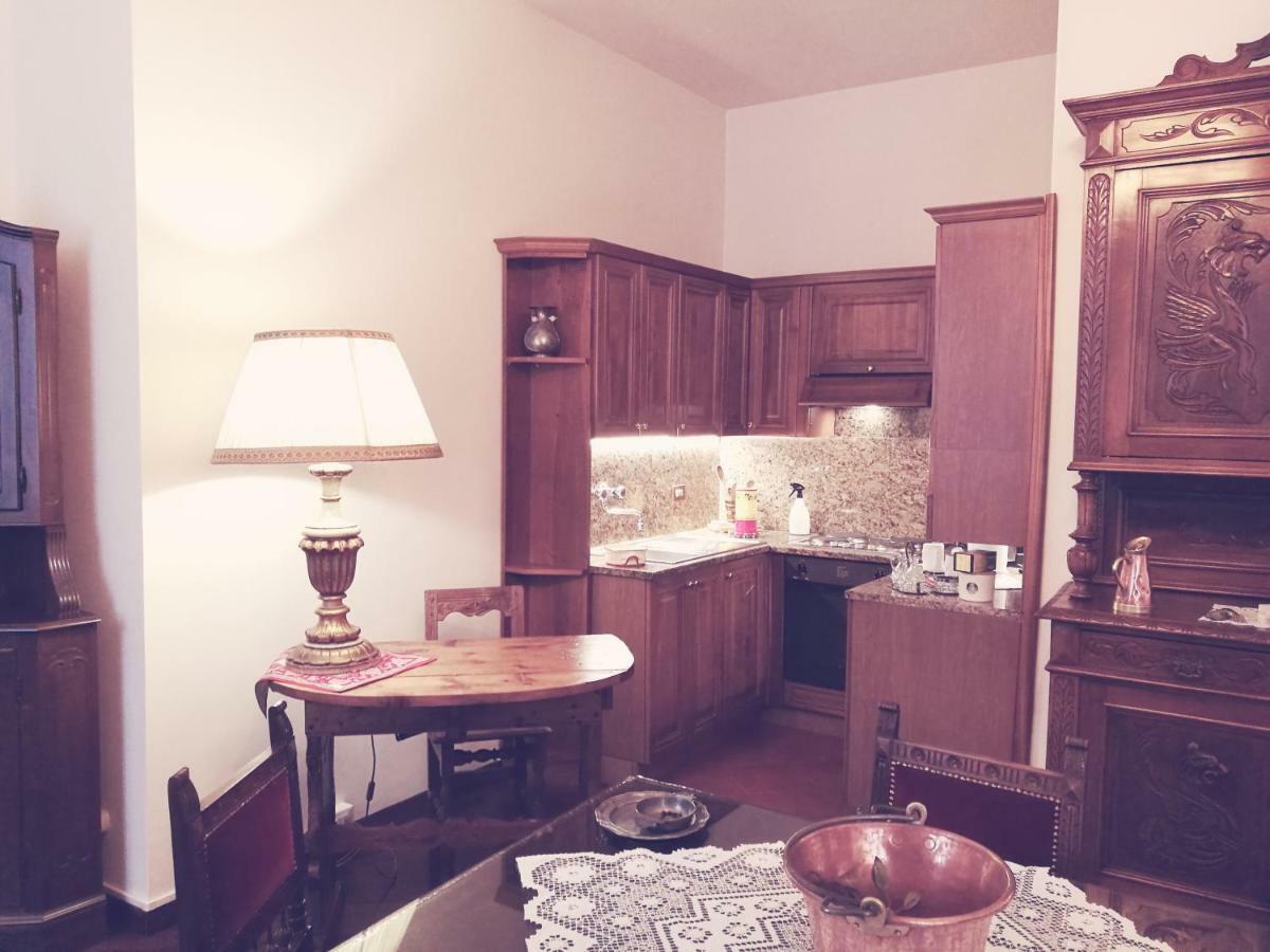 L'Atelier Du Temps - Charme Apartment Аоста Экстерьер фото